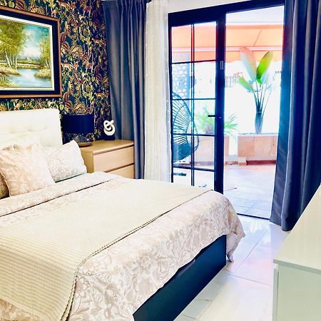 Apartment With Terrace And Pool, Los Cristianos 洛斯克里斯蒂亚诺斯 外观 照片