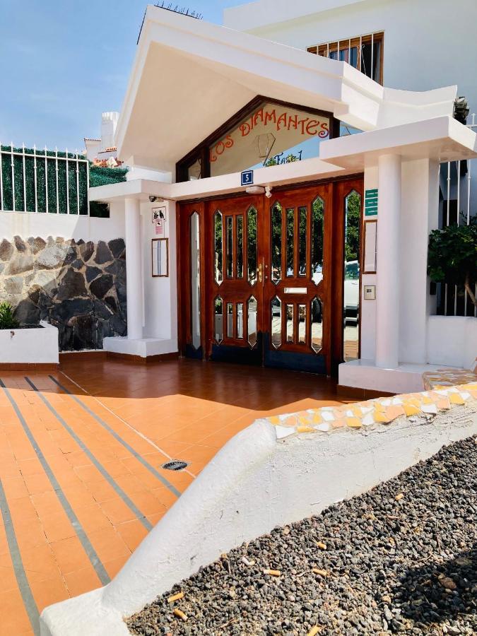 Apartment With Terrace And Pool, Los Cristianos 洛斯克里斯蒂亚诺斯 外观 照片
