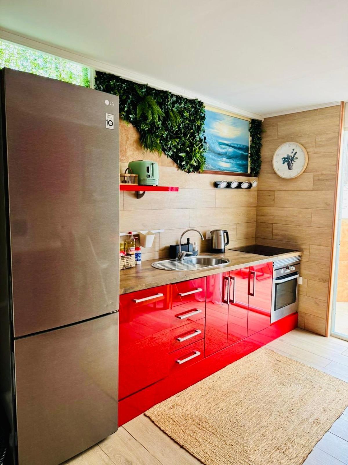 Apartment With Terrace And Pool, Los Cristianos 洛斯克里斯蒂亚诺斯 外观 照片