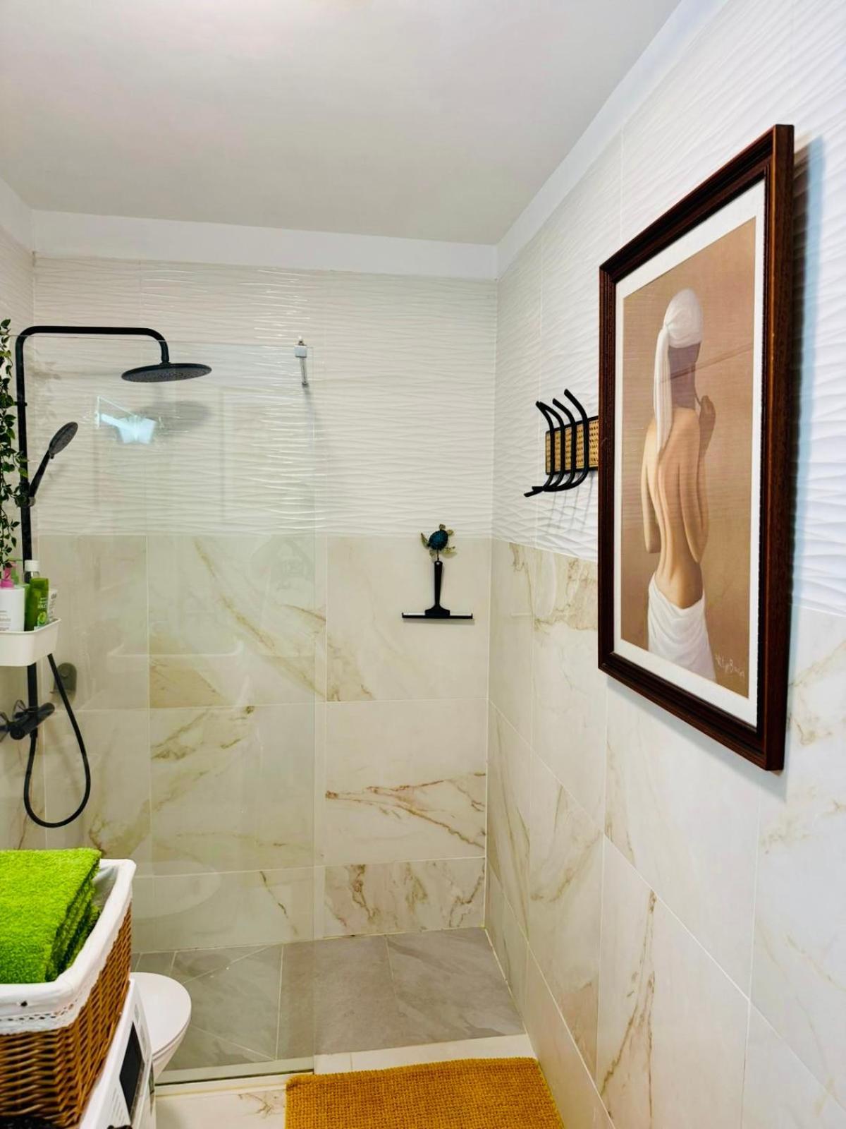 Apartment With Terrace And Pool, Los Cristianos 洛斯克里斯蒂亚诺斯 外观 照片
