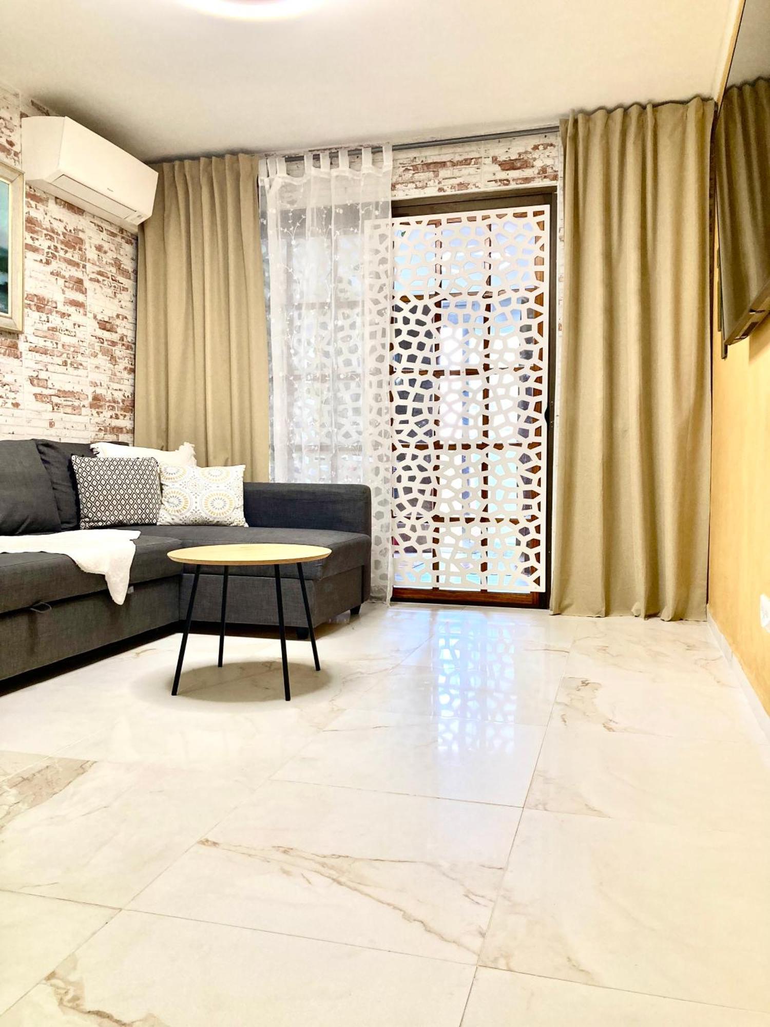 Apartment With Terrace And Pool, Los Cristianos 洛斯克里斯蒂亚诺斯 外观 照片